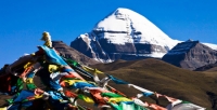 Holy Mountain Kailash  » Click to zoom ->
